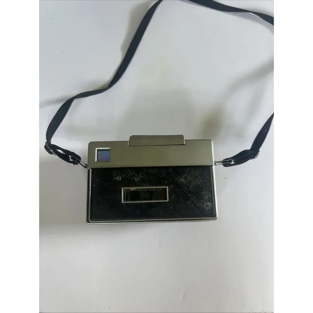 KODAK VINTAGE INSTAMATIC X-90 CAMERA MADE IN USA